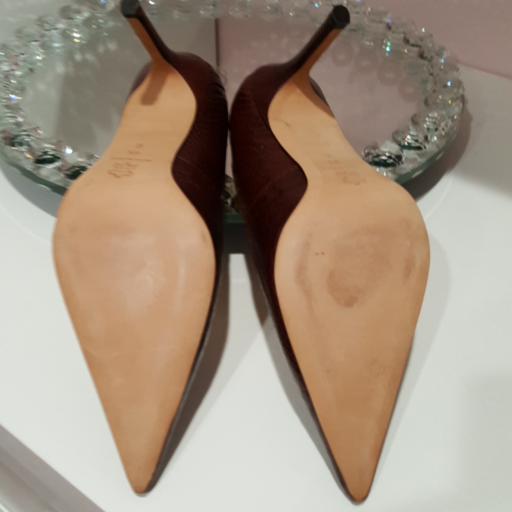 Shoes - Picture 3 of 4